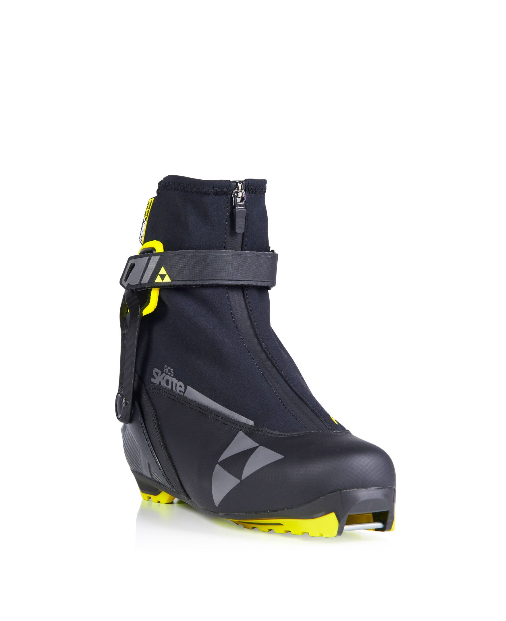 FISCHER Лыжные ботинки RC5 SKATE Артикул: S15421