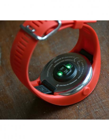POLAR Спортивные часы M200 RED Артикул: 90061217