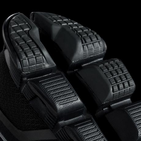 ON Кроссовки CLOUD WATERPROOF  Black / Lunar женские Артикул: 000019.99986
