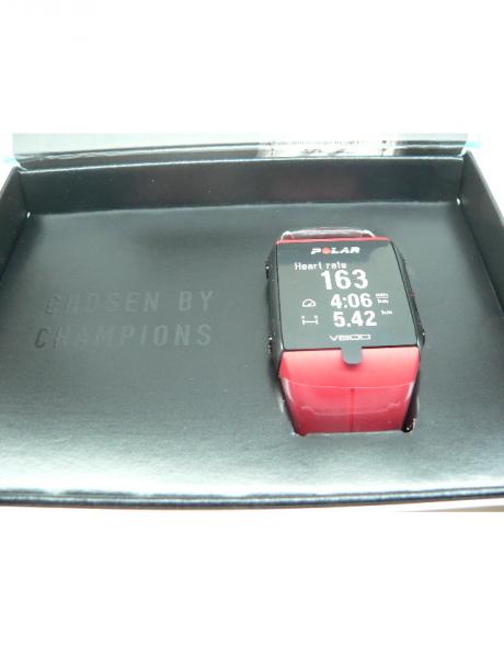 POLAR Спортивные часы V800 HR RED Артикул: 90060774